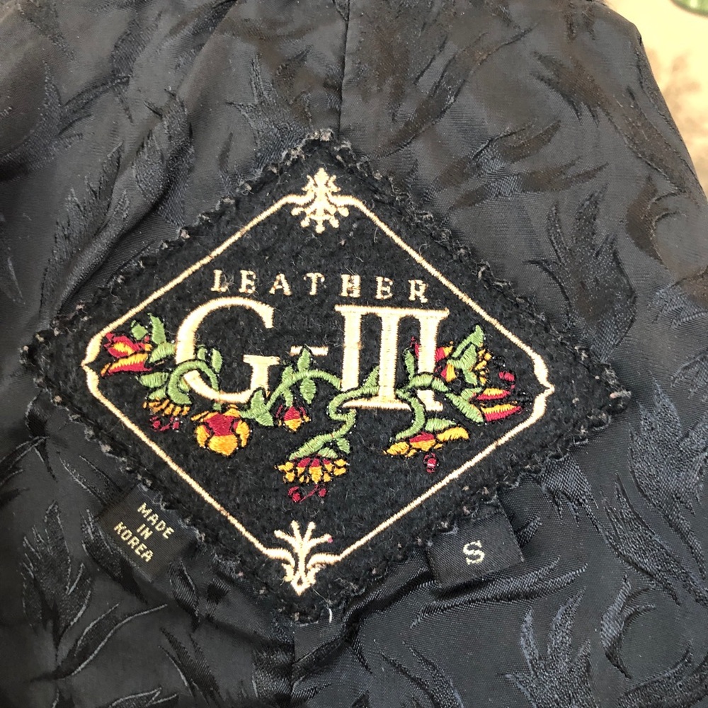 Coat - Picture 6 of 8